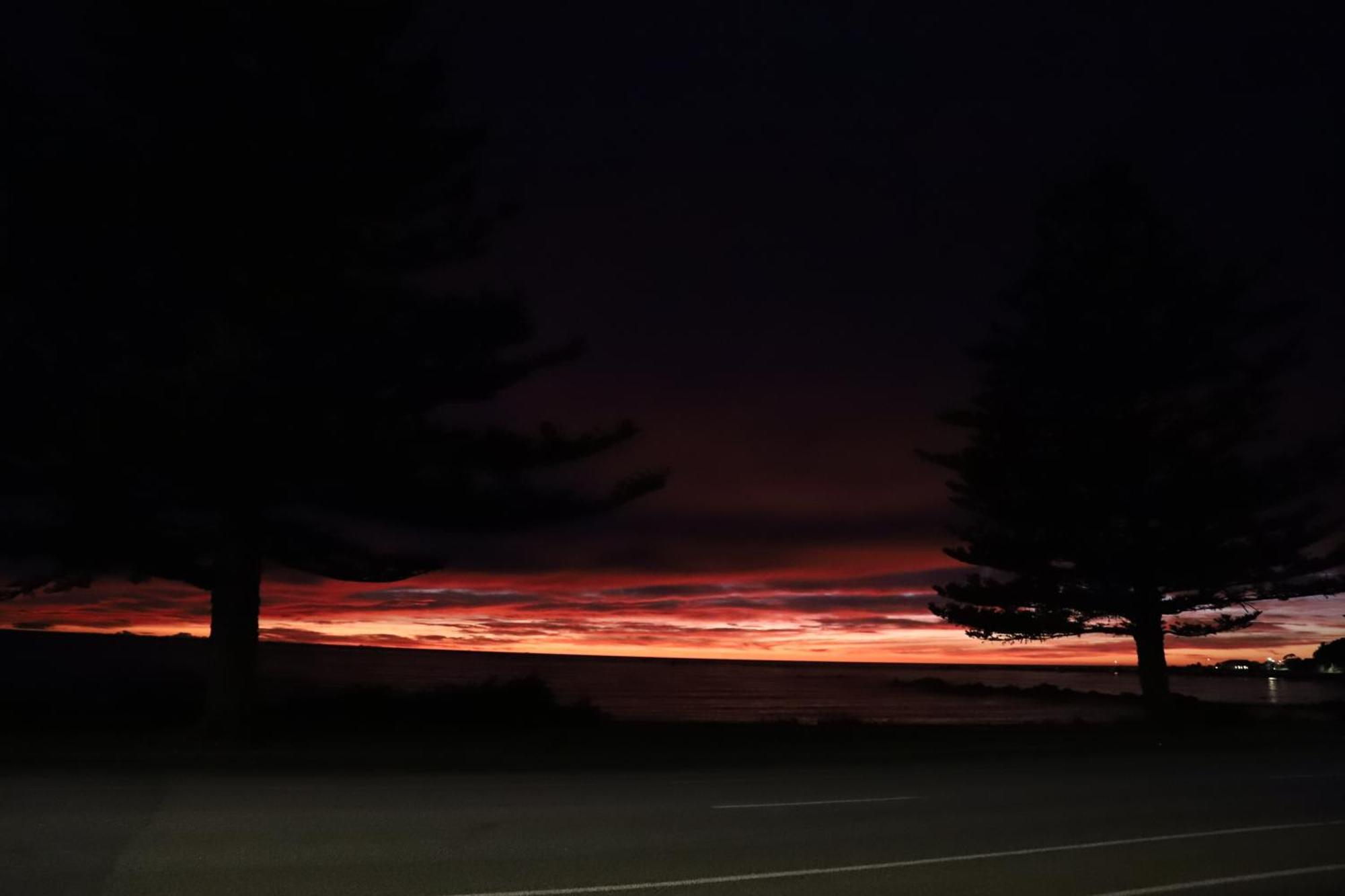 Sierra Beachfront Motel Kaikoura Buitenkant foto
