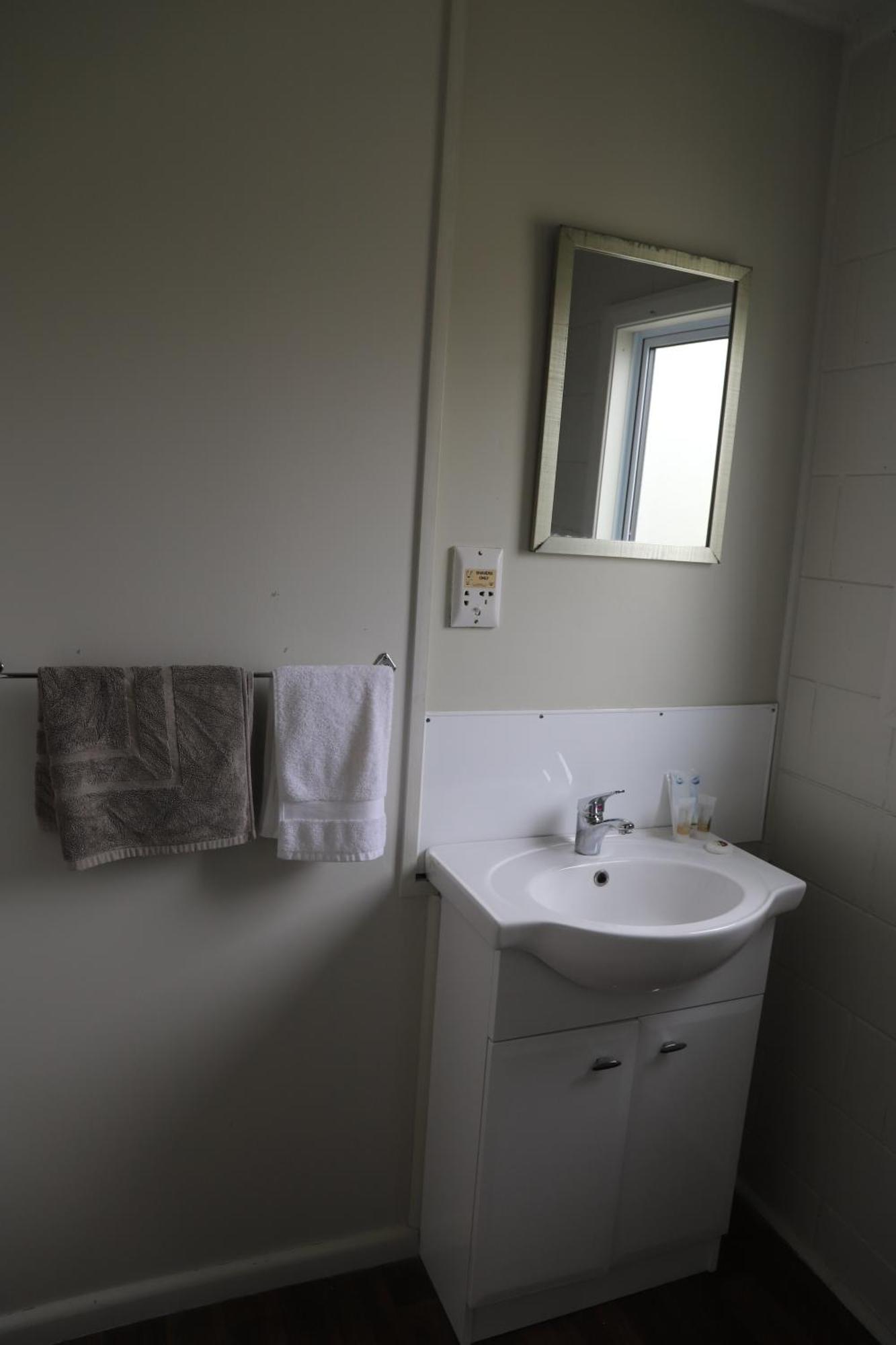Sierra Beachfront Motel Kaikoura Buitenkant foto